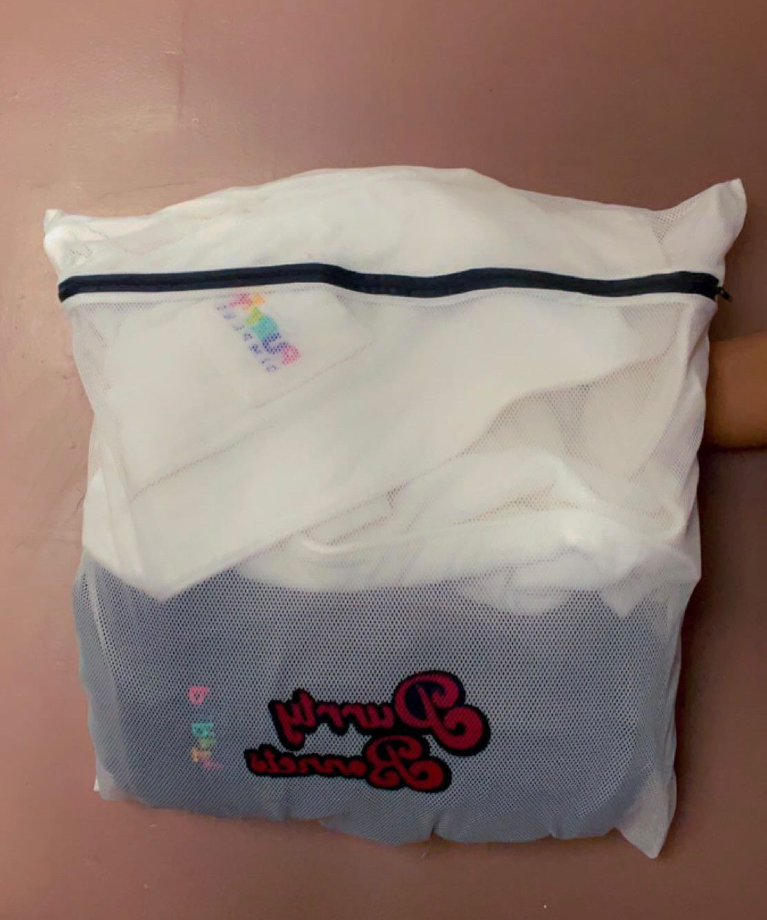 Purrty Bonnet Wash Bag