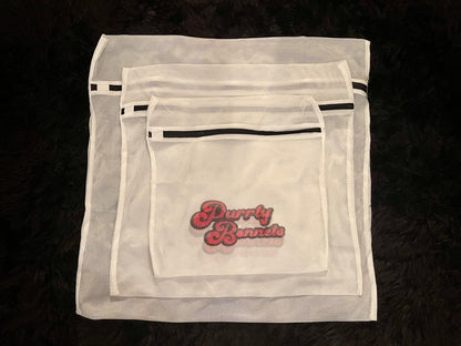 Purrty Bonnet Wash Bag